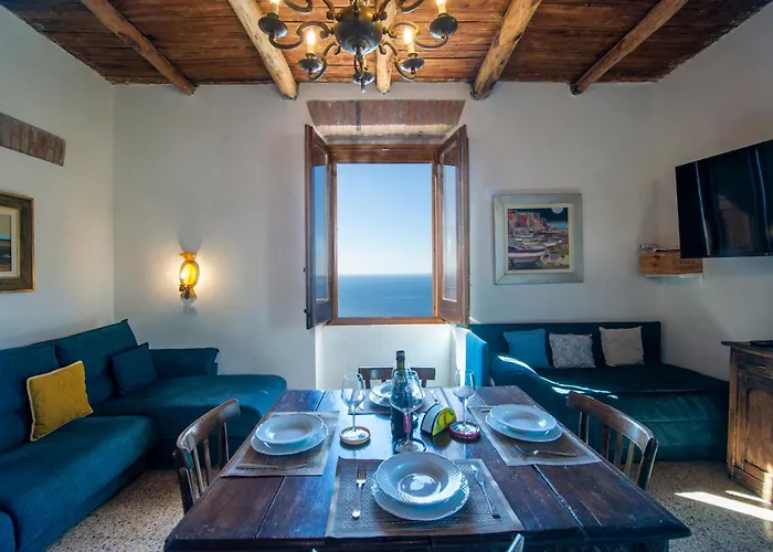 Mareluna Cottage